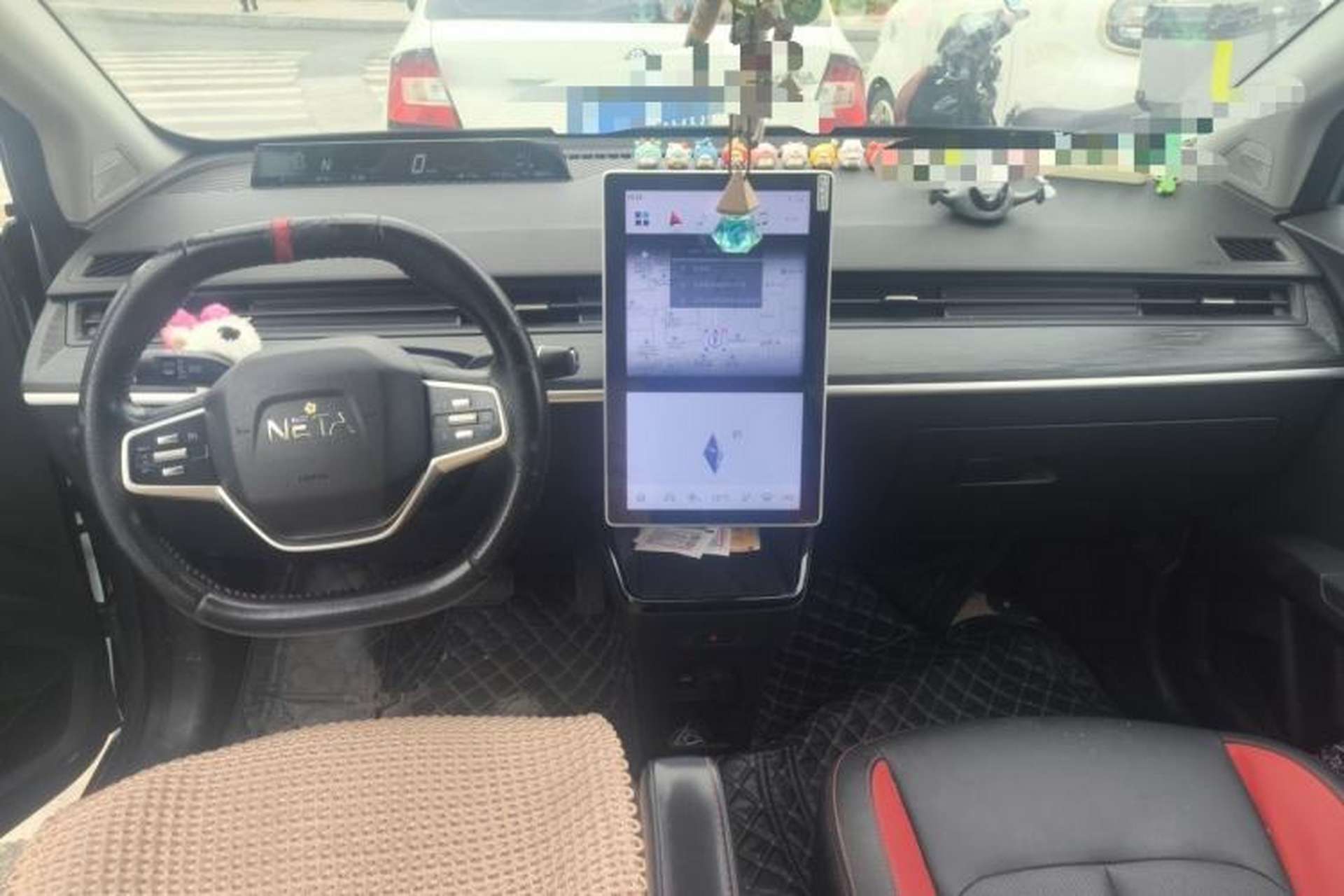 Used NETA V 2021 Long-Range Entertainment Edition Center Console
