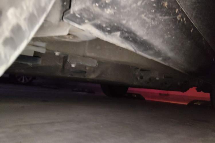 Used NETA V 2021 Standard Range Upgrade Model Chassis Front Left