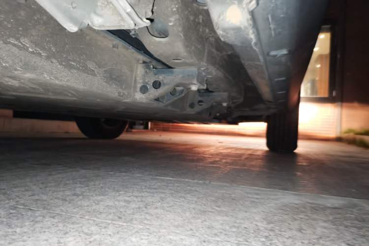 Used NETA V 2021 Long-Range Entertainment Edition Upgrade Model Chassis Rear Right