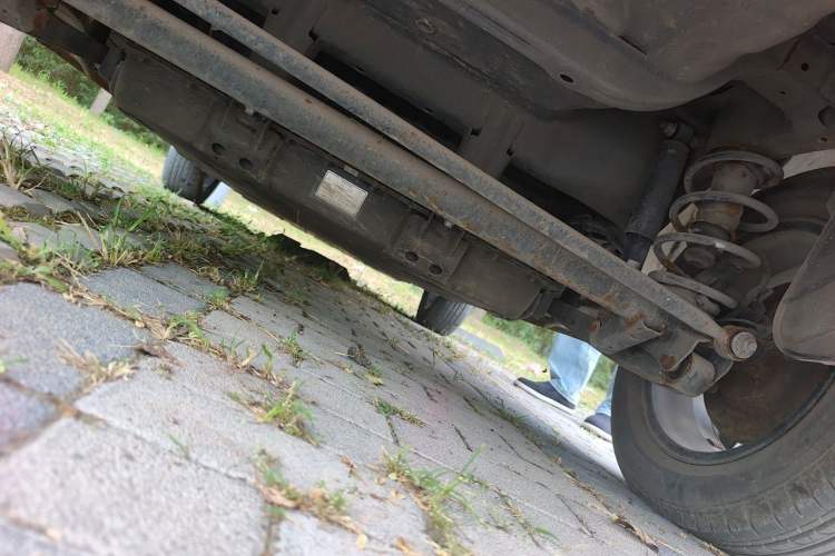 Used NETA V 2021 Long-Range Entertainment Edition Upgrade Model Chassis Rear
