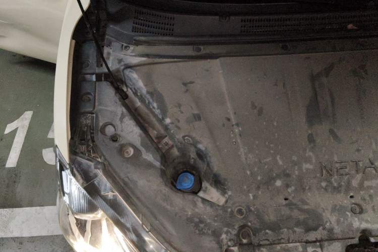 Used NETA V 2021 Standard Range Entertainment Version – Upgraded Model Engine Bay Right