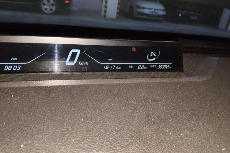 Used NETA V 2021 Standard Range Upgrade Model Odometer Close Up