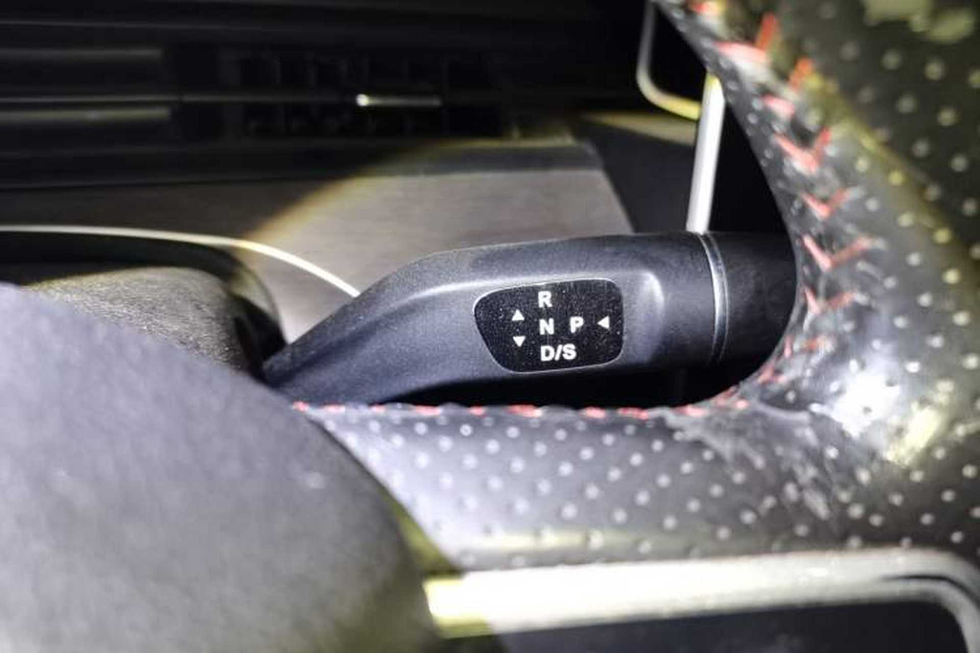 Used NETA V 2021 Long-Range Entertainment Edition Upgrade Model Gear Lever