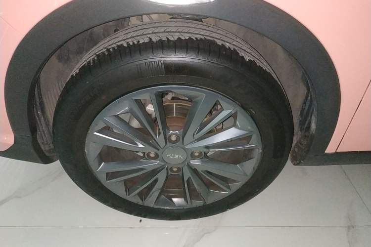 Used NETA V 2021 Witch Edition Left Front Wheel Hub