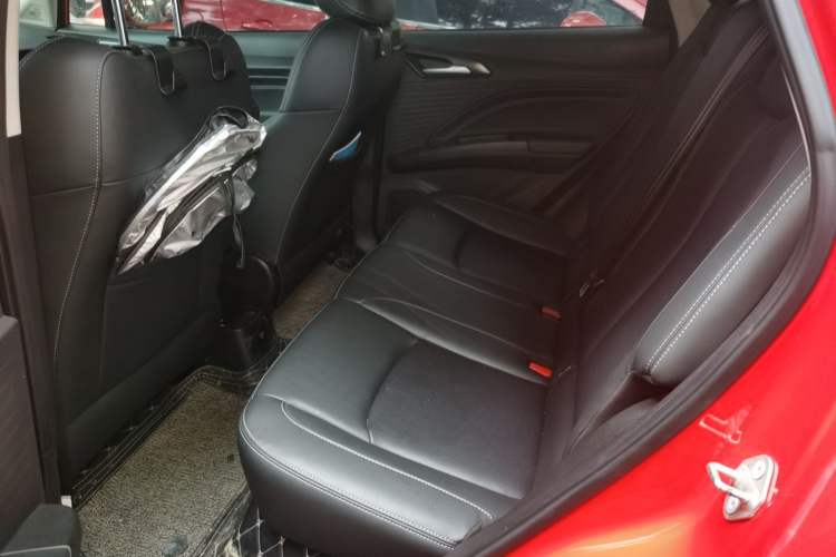 Used NETA V 2021 Long-Range Entertainment Edition Upgrade Model Left Rear Seat