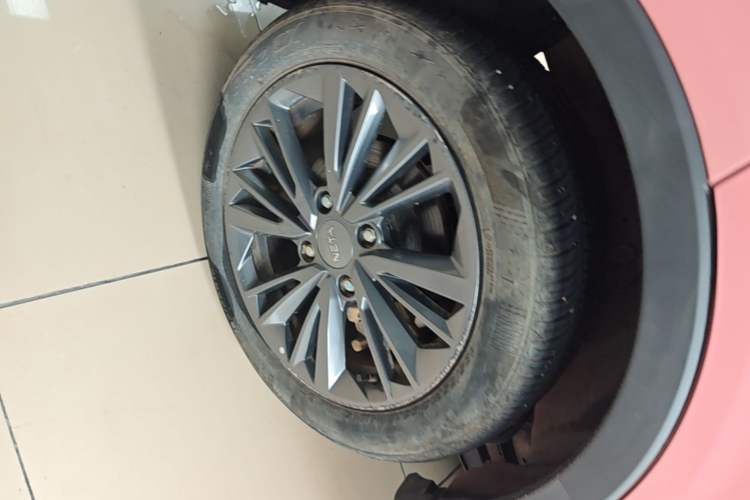 Used NETA V 2021 Witch Edition Right Rear Wheel Hub
