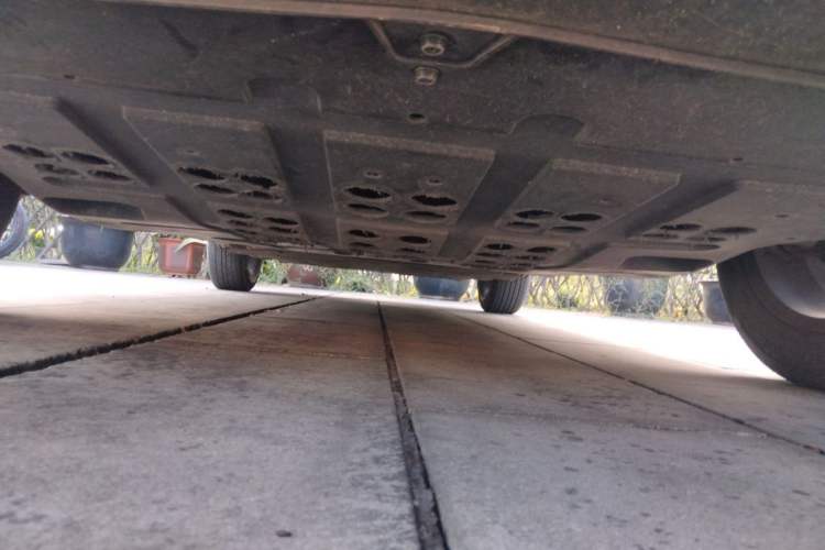 Used NETA V 2021 Long-Range Entertainment Edition Chassis Front