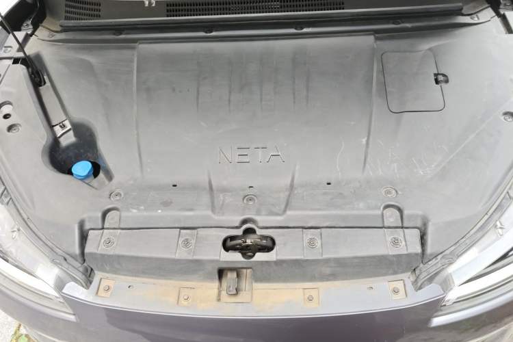 Used NETA V 2021 Standard Range Entertainment Version – Upgraded Model Engine Bay
