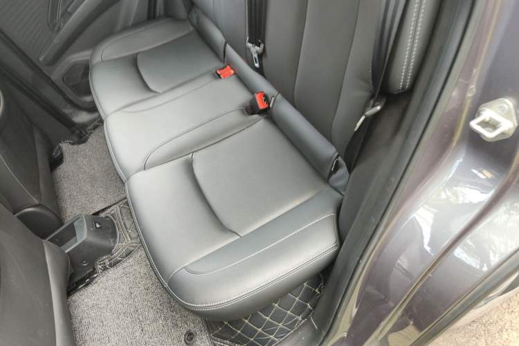 Used NETA V 2021 Ride-Hailing Custom Edition Interior 4