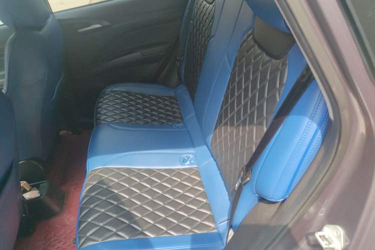 Used NETA V 2021 Standard Range Entertainment Edition Left Rear Seat