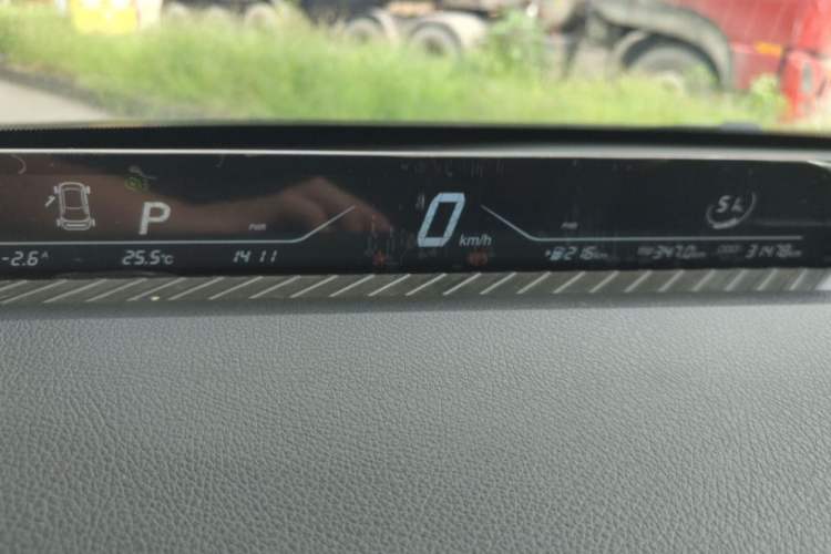 Used NETA V 2021 Ride-Hailing Custom Edition Odometer Close Up