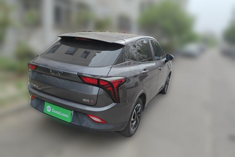 Used NETA V 2021 Long-Range Entertainment Edition Rear Right 45 Deg