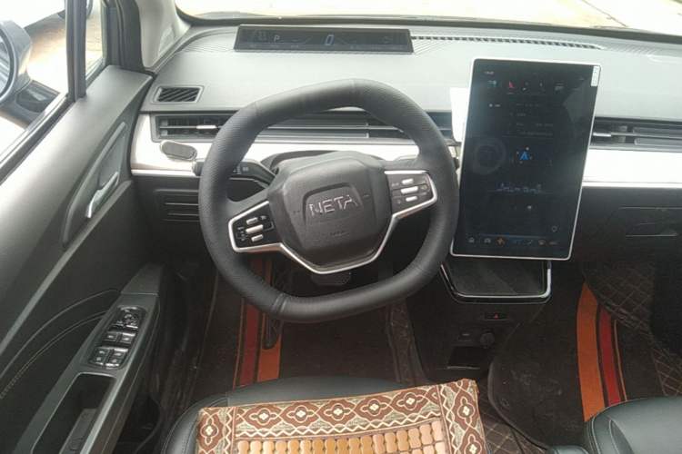 Used NETA V 2021 Long-Range Entertainment Edition Upgrade Model Steering Wheel