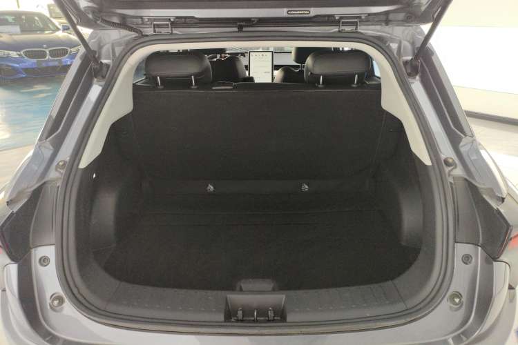 Used NETA V 2021 Long-Range Entertainment Edition Upgrade Model Trunk