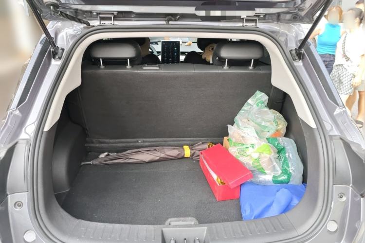 Used NETA V 2021 Standard Range Entertainment Version – Upgraded Model Trunk