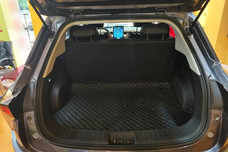 Used NETA V 2021 Long-Range Entertainment Edition Upgrade Model Trunk