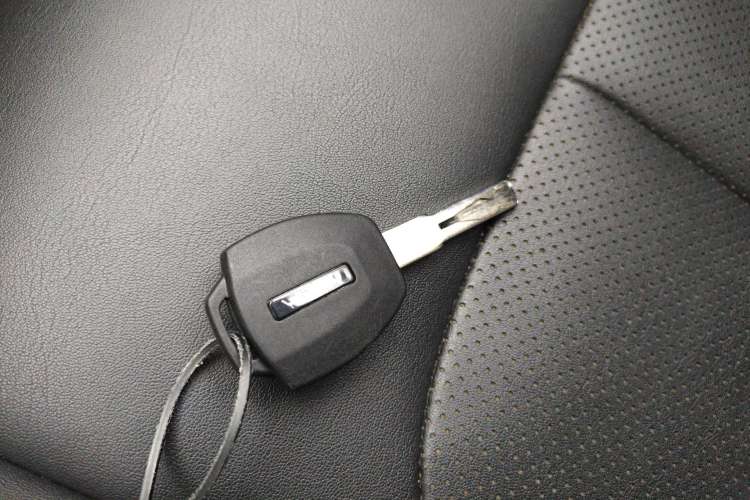Used NETA V 2021 Long-Range Entertainment Edition Upgrade Model Vehicle Key