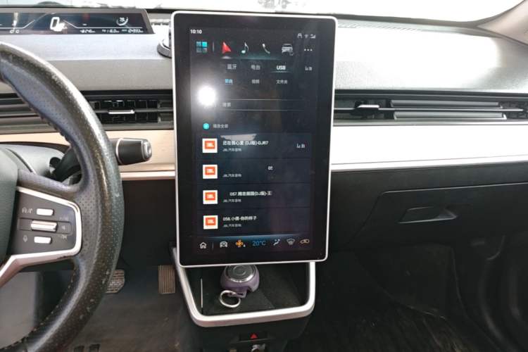 Used NETA V 2021 Standard Range Entertainment Version – Upgraded Model Audio And AC Panel