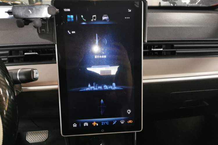 Used NETA V 2021 Long-Range Smart Edition Audio And AC Panel