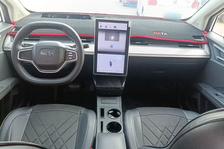 Used NETA V 2021 Standard Range Entertainment Version – Upgraded Model Center Console