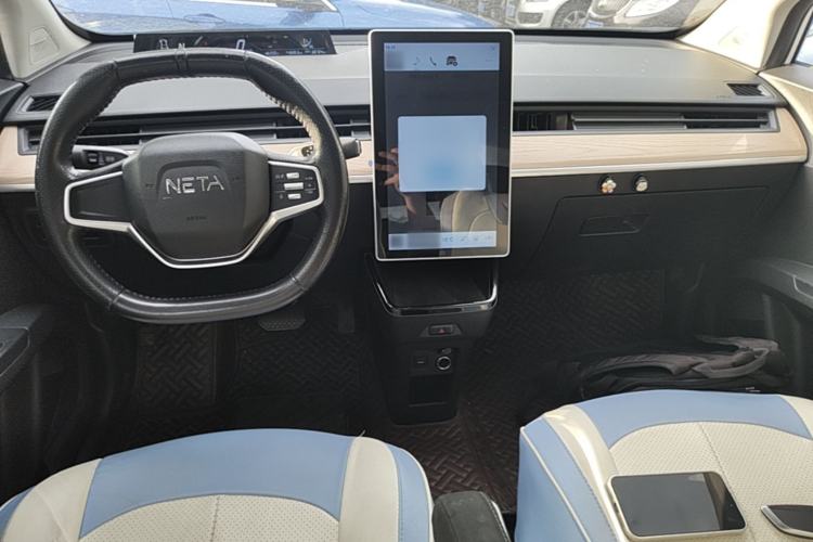Used NETA V 2021 Standard Range Entertainment Edition Center Console