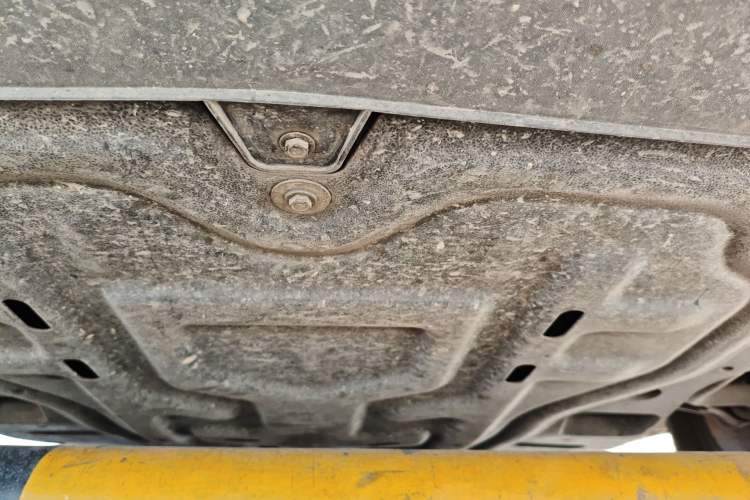 Used NETA V 2021 Standard Range Entertainment Version – Upgraded Model Chassis Front
