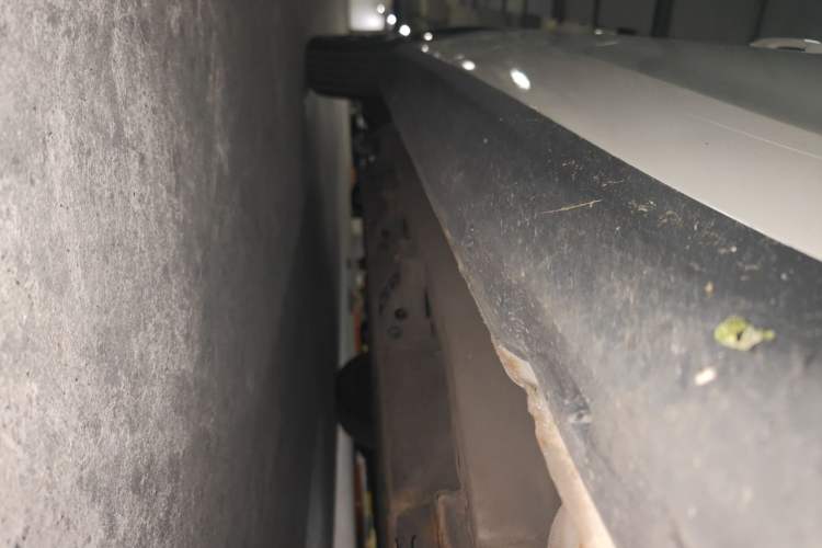 Used NETA V 2021 Long-Range Entertainment Edition Chassis Front Right