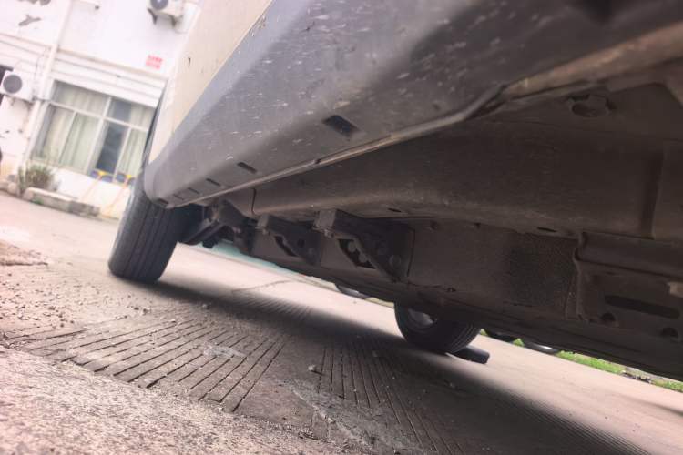Used NETA V 2021 Standard Range Version Chassis Front Right