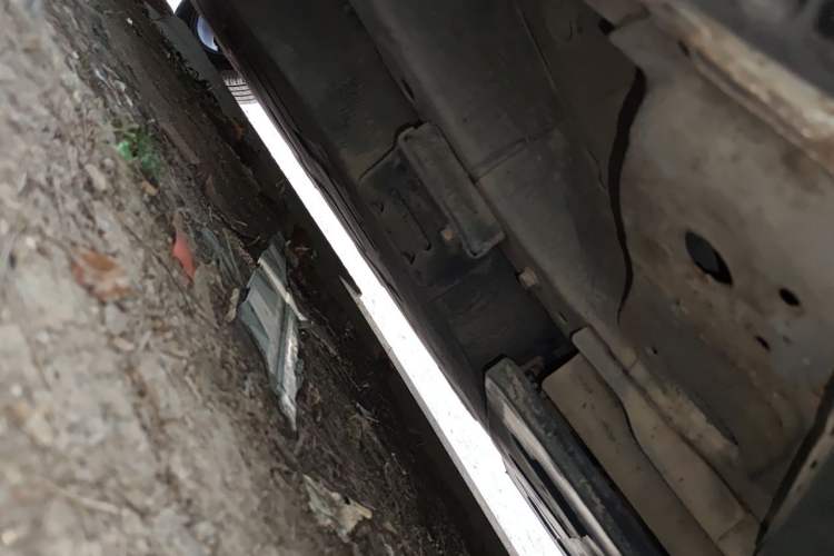 Used NETA V 2021 Long-Range Entertainment Edition Chassis Front Right