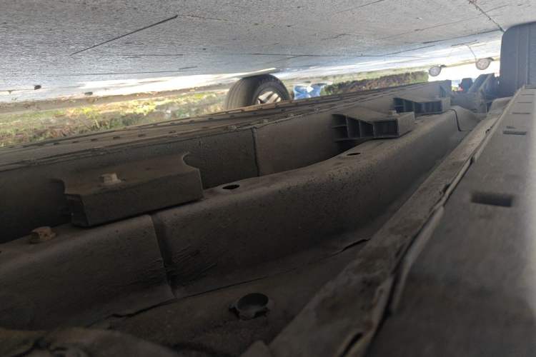 Used NETA V 2021 Standard Range Entertainment Edition Chassis Front Right
