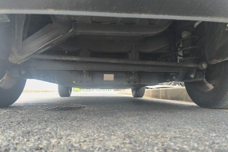Used NETA V 2021 Long-Range Entertainment Edition Upgrade Model Chassis Rear