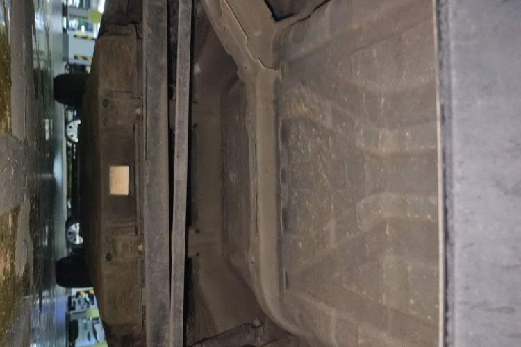 Used NETA V 2021 Standard Range Entertainment Version – Upgraded Model Chassis Rear