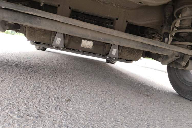 Used NETA V 2021 Long-Range Entertainment Edition Upgrade Model Chassis Rear