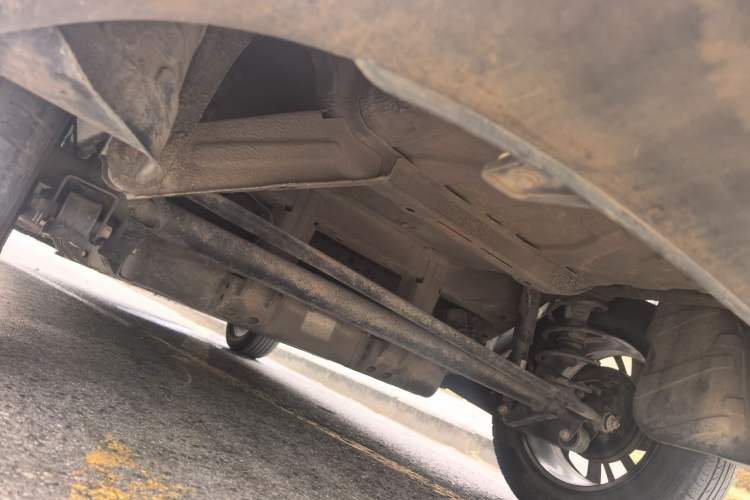 Used NETA V 2021 Long-Range Entertainment Edition Chassis Rear Left