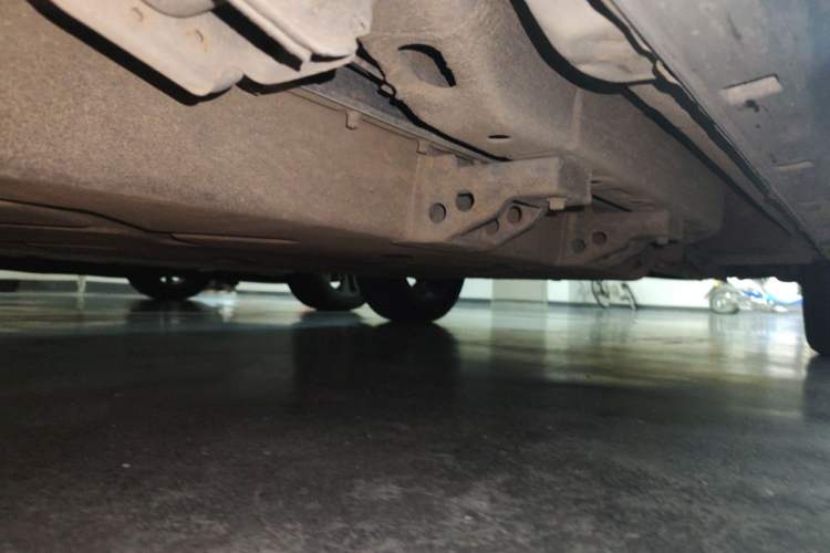 Used NETA V 2021 Standard Range Entertainment Edition Chassis Rear Right