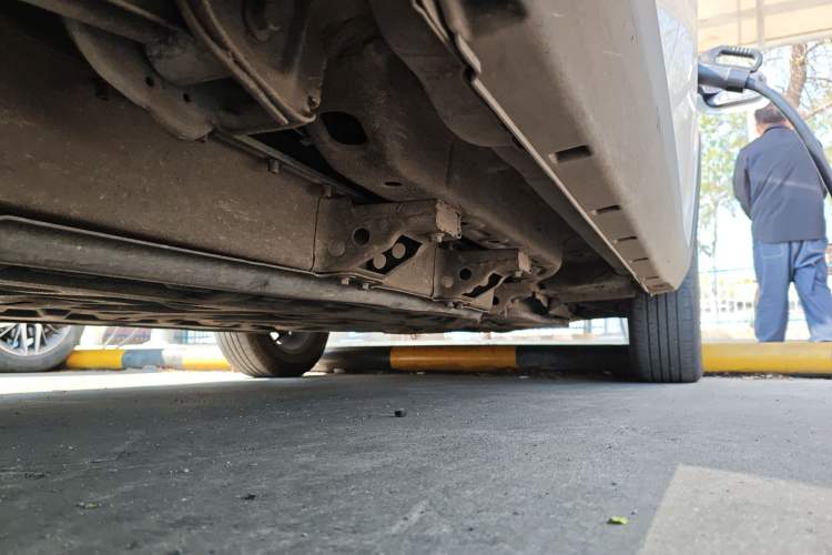 Used NETA V 2021 Standard Range Entertainment Version – Upgraded Model Chassis Rear Right