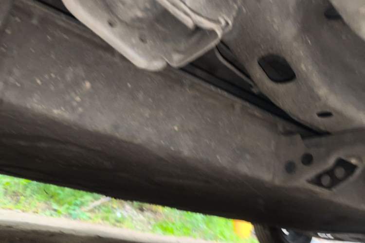 Used NETA V 2021 Standard Range Entertainment Edition Chassis Rear Right