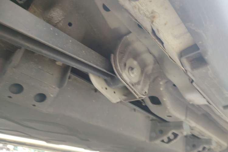 Used NETA V 2021 Long-Range Entertainment Edition Upgrade Model Chassis Rear Right