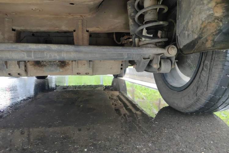 Used NETA V 2021 Long-Range Entertainment Edition Upgrade Model Chassis Rear Right