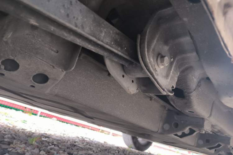 Used NETA V 2021 Long-Range Entertainment Edition Chassis Rear Right