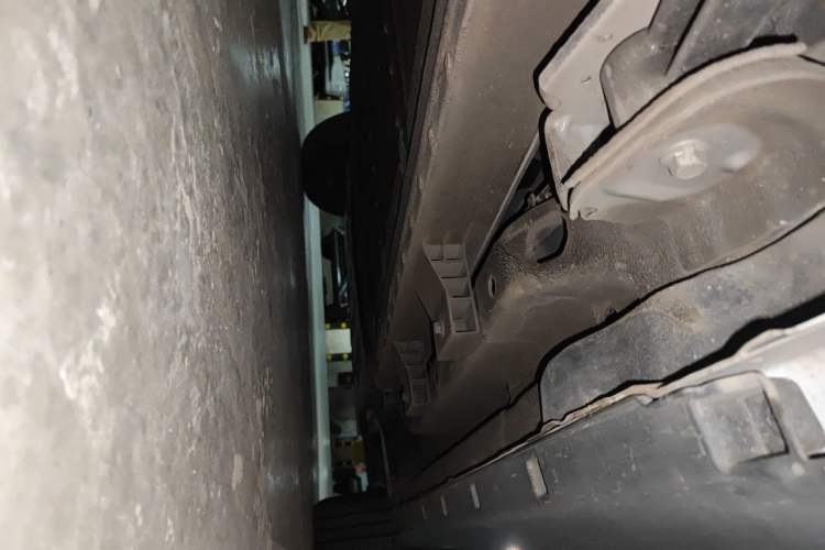 Used NETA V 2021 Standard Range Entertainment Version – Upgraded Model Chassis Rear Right