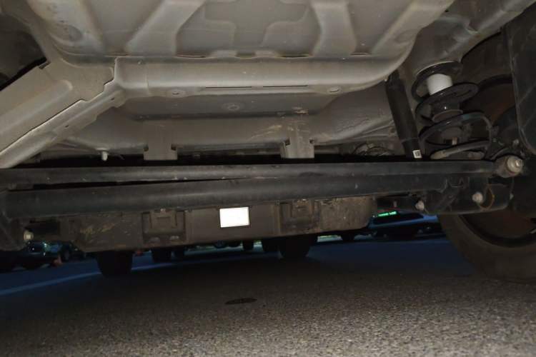 Used NETA V 2021 Long-Range Entertainment Edition Upgrade Model Chassis Rear