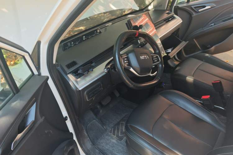 Used NETA V 2021 Long-Range Smart Edition Upgrade Model Driver Seat