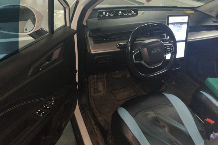 Used NETA V 2021 Standard Range Entertainment Edition Driver Seat