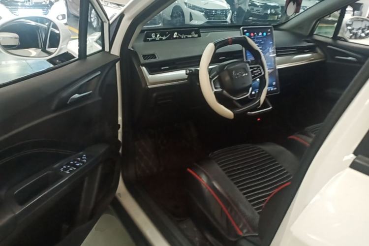 Used NETA V 2021 Standard Range Entertainment Edition Driver Seat