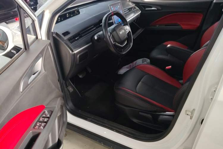 Used NETA V 2021 Standard Range Entertainment Edition Driver Seat