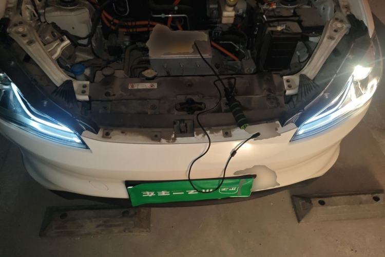 Used NETA V 2021 Long-Range Entertainment Edition Upgrade Model Engine Bay