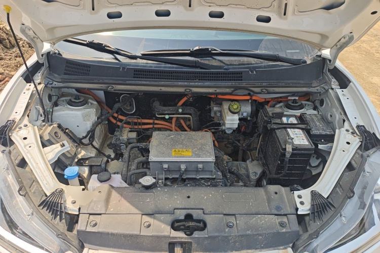 Used NETA V 2021 Long-Range Industry Custom Edition Engine Bay