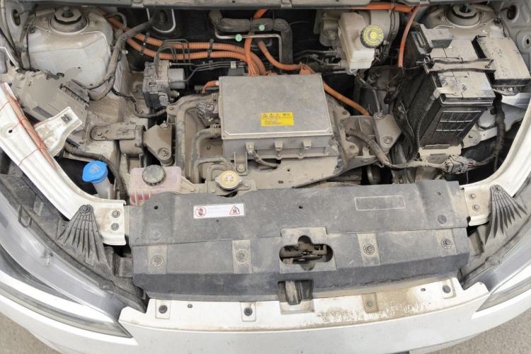 Used NETA V 2021 Long-Range Entertainment Edition Upgrade Model Engine Bay