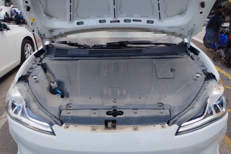 Used NETA V 2021 Long-Range Entertainment Edition Upgrade Model Engine Bay
